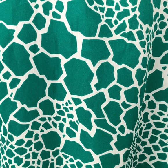 Vintage Funky Shoulder Padded Shiny Cardigan In Size 14 - Picture 5 of 7